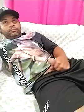 Snapshot of Jonh_87 chatting on 29, 10, 2025 Jonh 87 online show from 29, 10, 2025