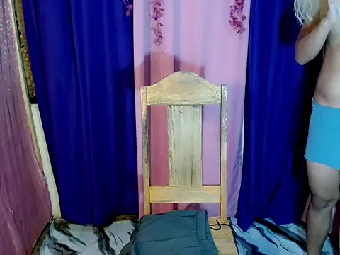 Snapshot of lustfull_glacy chatting on 3, 3, 2026 lustfull glacy online show from 3, 3, 2026