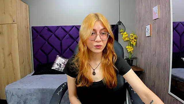 Snapshot of ChloeCampbell03 chatting on 12, 11, 2025 ChloeCampbell03 online show from 12, 11, 2025