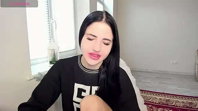 Malibu J online show from 4, 12, 2025