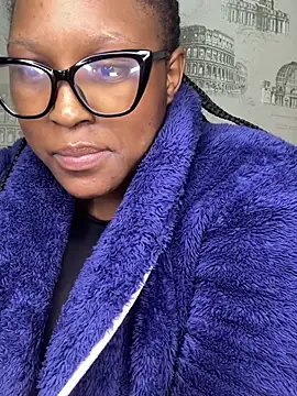 Bellabootie online show from 24, 6, 2026