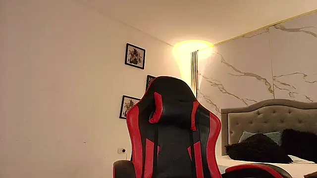 Nina Rouge7 online show from 30, 11, 2025