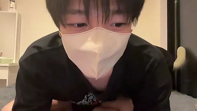 Snapshot of tora3220 chatting on 12, 4, 2026 tora3220 online show from 12, 4, 2026
