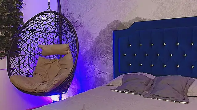 Snapshot of Axel_Draven chatting on 29, 10, 2025 Axel Draven online show from 29, 10, 2025