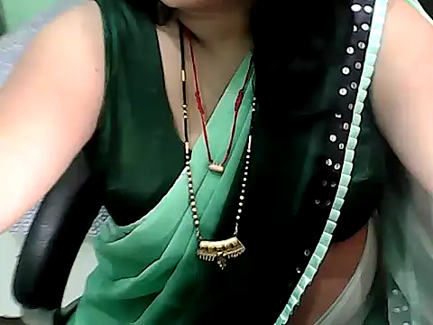 BABITA KUMARII online show from 6, 4, 2026