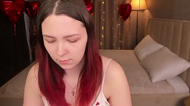 Monica  Queen online show from 27, 2, 2026