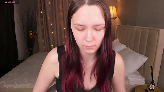 Monica  Queen online show from 20, 4, 2026