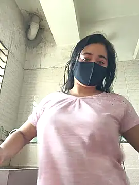 Love Queen11 online show from 12, 4, 2026