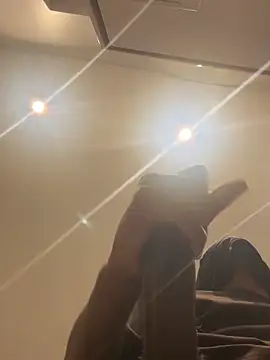 SkinnyD  online show from 2, 4, 2026