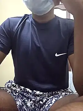 Snapshot of handsome_blg_tam chatting on 7, 3, 2026 handsome blg tam online show from 7, 3, 2026