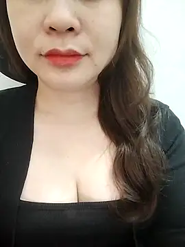 Girl Shy2000 online show from 24, 3, 2026