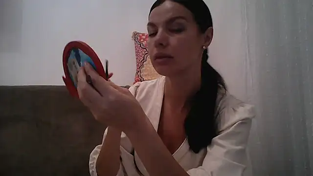 Lorivell online show from 31, 10, 2025