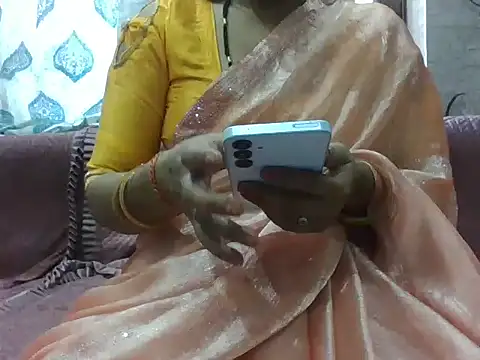 RINA RANI 0 online show from 25, 10, 2025