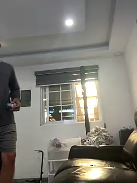 Moisesjrtapia online show from 24, 4, 2026