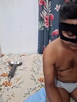 Snapshot of shani_taniya chatting on 7, 11, 2025 shani taniya online show from 7, 11, 2025