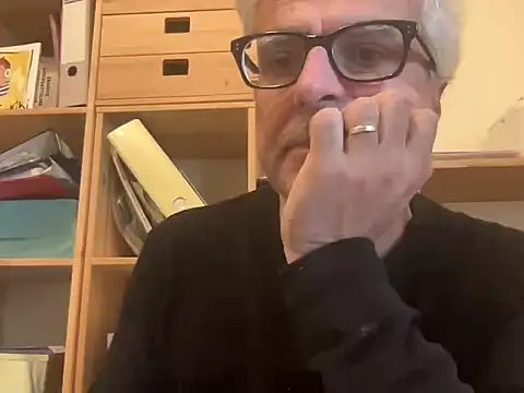 Snapshot of chtentation chatting on 31, 3, 2026 chtentation online show from 31, 3, 2026