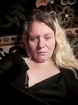 Snapshot of Fiona696 chatting on 7, 10, 2025 Fiona696 online show from 7, 10, 2025