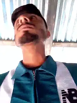 Snapshot of LesserUpset chatting on 12, 1, 2026 LesserUpset online show from 12, 1, 2026