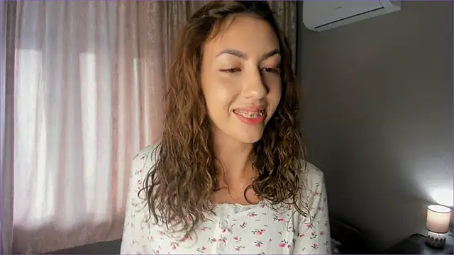 KeilaJeschon online show from 28, 9, 2025