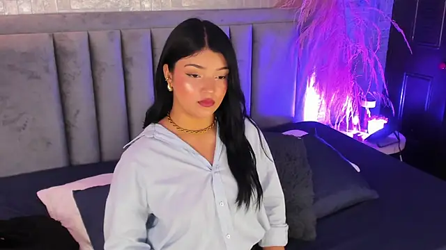 EmmaBlossom online show from 26, 10, 2025