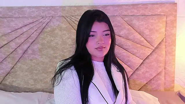 Snapshot of EmmaBlossom chatting on 1, 2, 2026 EmmaBlossom online show from 1, 2, 2026