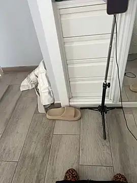 Naomi24herr online show from 14, 2, 2026