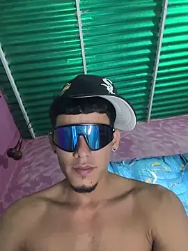 Snapshot of Pingasaboy20 chatting on 5, 6, 2026 Pingasaboy20 online show from 5, 6, 2026