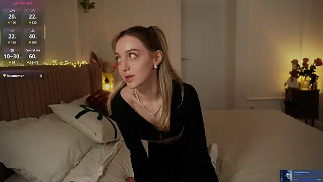 SophieBelll online show from 21, 12, 2025