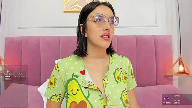 venusgreys1  online show from 17, 10, 2025