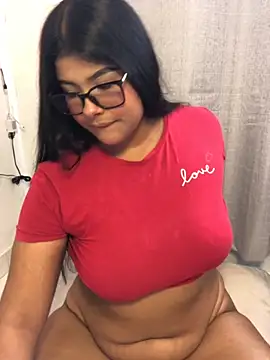 Snapshot of AnaBrowmn chatting on 10, 5, 2026 AnaBrowmn online show from 10, 5, 2026