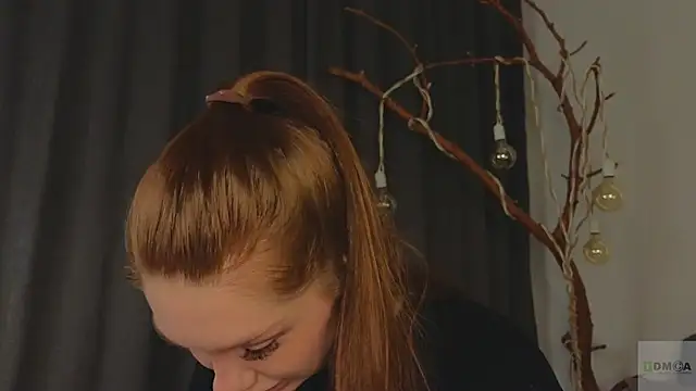 Snapshot of Nicole_Broown_ chatting on 31, 5, 2026 Nicole Broown online show from 31, 5, 2026