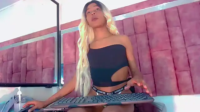 katherine x1 online show from 30, 11, 2025