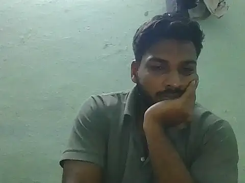 Raw12499 online show from 15, 10, 2025