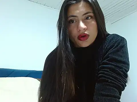 Snapshot of Maira_Diaz chatting on 7, 10, 2025 Maira Diaz online show from 7, 10, 2025