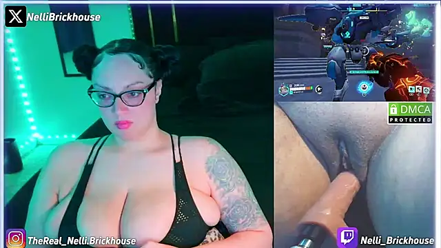 Snapshot of Nelli_Brickhouse chatting on 14, 7, 2026 Nelli Brickhouse online show from 14, 7, 2026