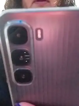 Snapshot of MEYBELLATINA chatting on 7, 11, 2025 MEYBELLATINA online show from 7, 11, 2025