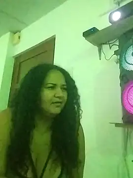 Snapshot of MEYBELLATINA chatting on 13, 6, 2026 MEYBELLATINA online show from 13, 6, 2026