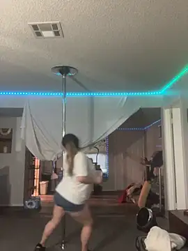 BuzzBunni69 online show from 11, 10, 2025