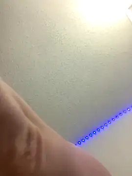 BuzzBunni69 online show from 26, 11, 2025