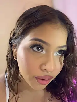 Snapshot of Mia_Valmont chatting on 10, 10, 2025 Mia Valmont online show from 10, 10, 2025