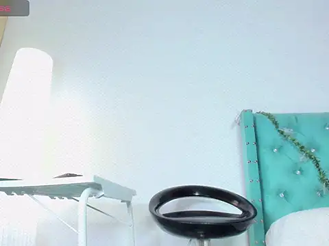 Snapshot of Alana_dreams08 chatting on 1, 10, 2025 Alana dreams08 online show from 1, 10, 2025