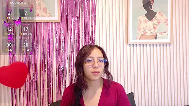 Snapshot of Abrilmirren chatting on 17, 2, 2026 Abrilmirren online show from 17, 2, 2026