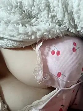 Snapshot of Paul-paul11 chatting on 17, 1, 2026 Paul-paul11 online show from 17, 1, 2026