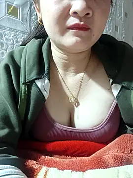 Snapshot of Paul-paul11 chatting on 15, 2, 2026 Paul-paul11 online show from 15, 2, 2026