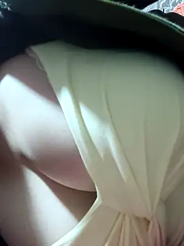 Snapshot of Paul-paul11 chatting on 16, 3, 2026 Paul-paul11 online show from 16, 3, 2026