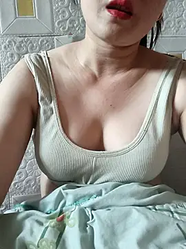 Snapshot of Paul-paul11 chatting on 28, 3, 2026 Paul-paul11 online show from 28, 3, 2026