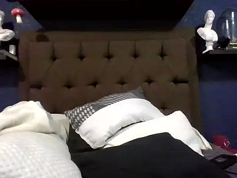 Snapshot of sad_fucking_boy chatting on 5, 10, 2025 sad fucking boy online show from 5, 10, 2025