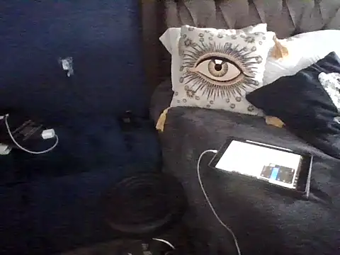 Snapshot of sad_fucking_boy chatting on 9, 10, 2025 sad fucking boy online show from 9, 10, 2025