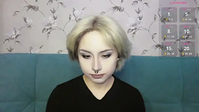 Snapshot of LeisaHopperstad chatting on 6, 7, 2026 LeisaHopperstad online show from 6, 7, 2026