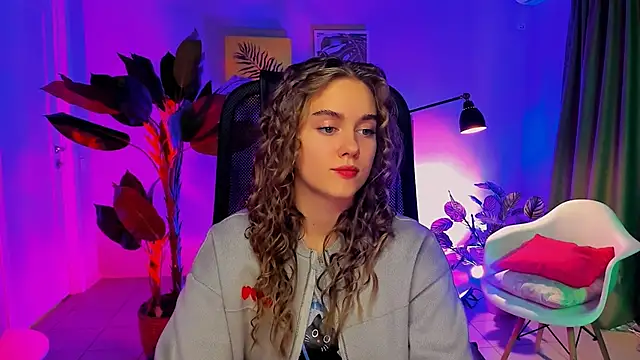 JuneWoods online show from 22, 11, 2025